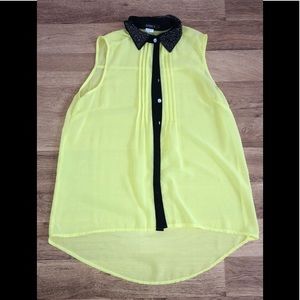 Women’s high low blouse